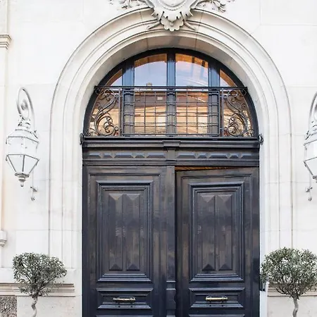 La Reserve Aparthotel Paris