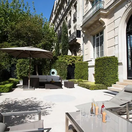 La Reserve Lägenhetshotell 4*